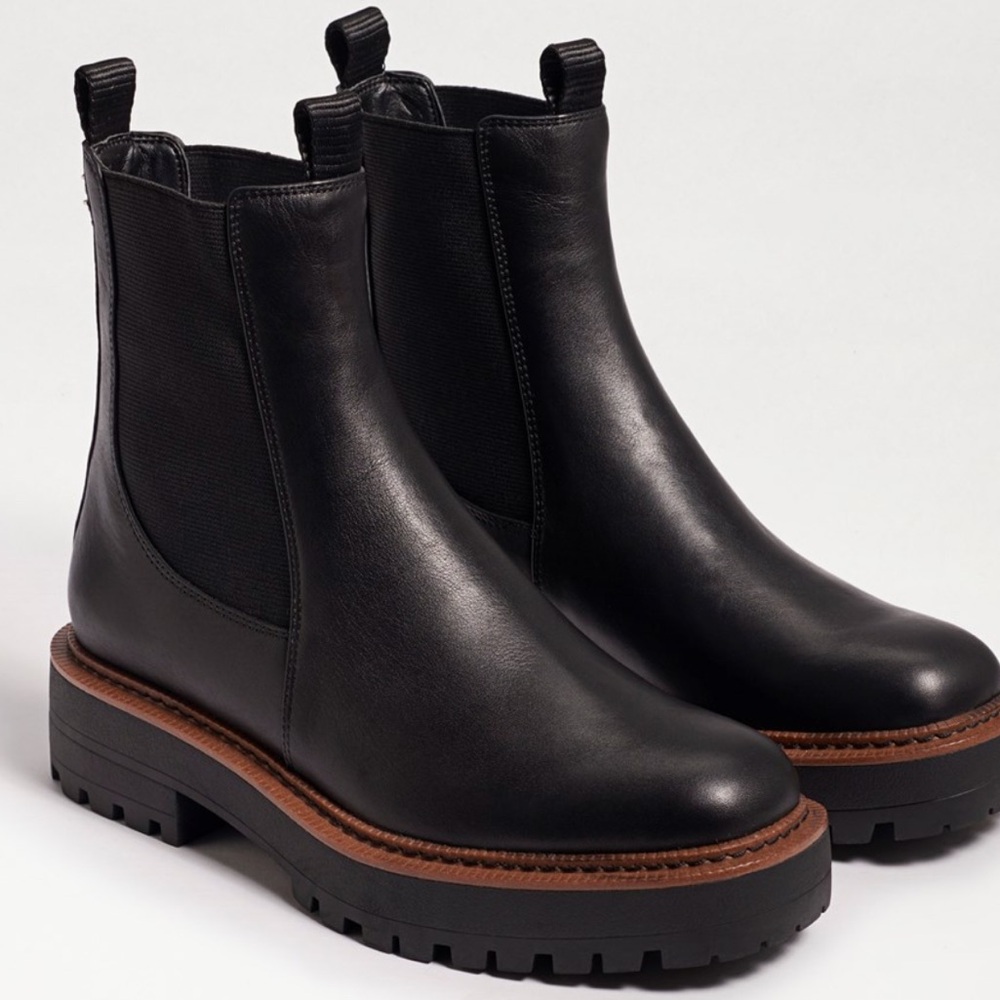Sam Edelman Black Leather  Chelsea Ankle Boots